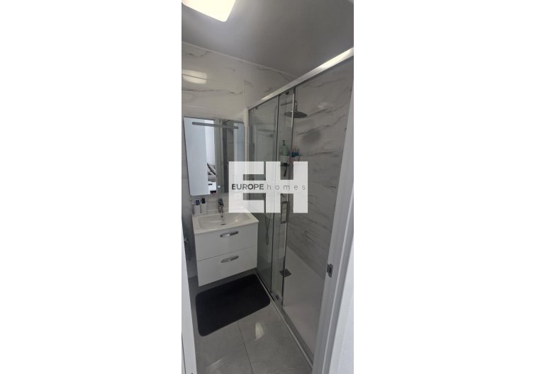 Revente - Appartement - Torrevieja - Acequion