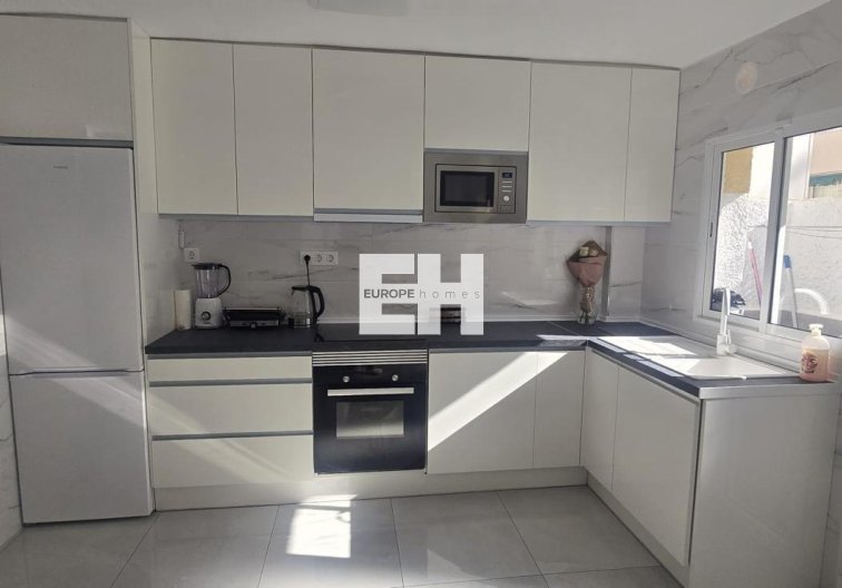 Revente - Appartement - Torrevieja - Acequion