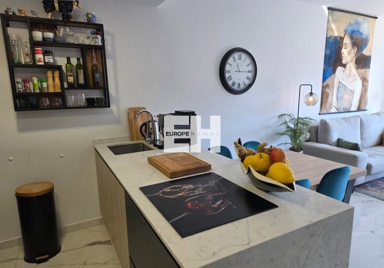 Resale - Apartment - Orihuela Costa - Costa Blanca