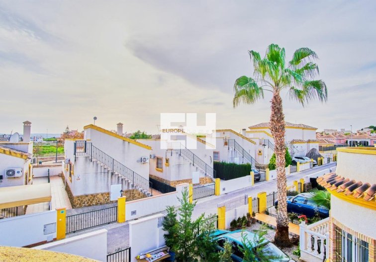 Wiederverkauf - villa - Los Montesinos - Costa Blanca