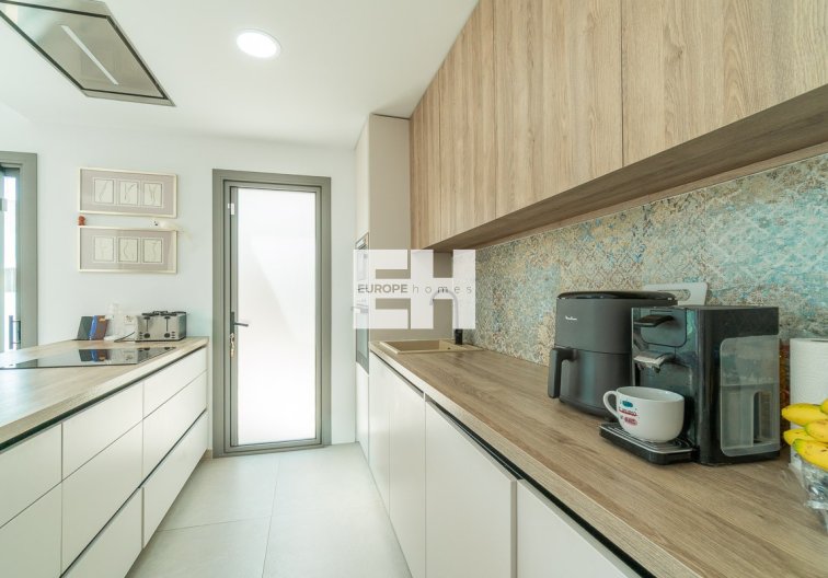 Revente - villa - Orihuela Costa - Costa Blanca