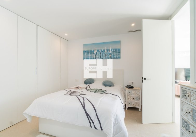 Revente - villa - Orihuela Costa - Costa Blanca