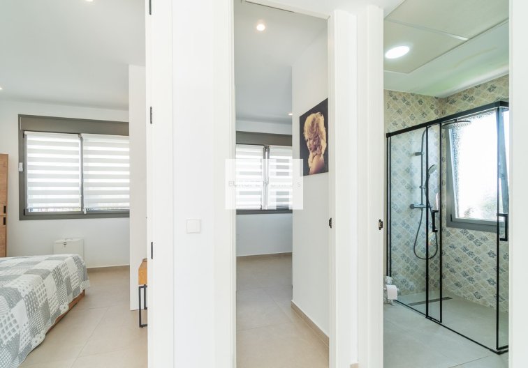 Revente - villa - Orihuela Costa - Costa Blanca
