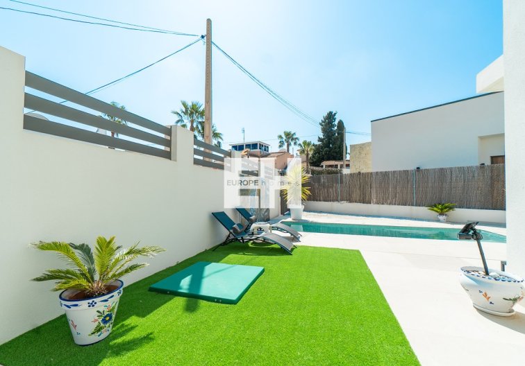 Revente - villa - Orihuela Costa - Costa Blanca