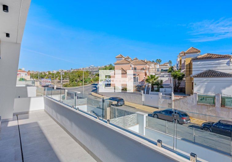 Revente - villa - Orihuela Costa - Costa Blanca