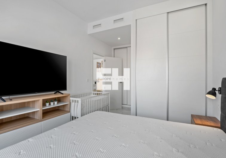 Resale - villa - Torrevieja - Costa Blanca