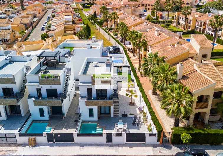 Resale - villa - Torrevieja - Costa Blanca