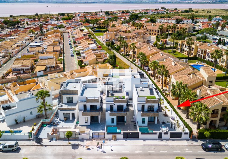Resale - villa - Torrevieja - Costa Blanca