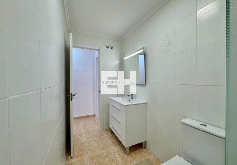 Wiederverkauf - Wohnung - Torrevieja - Centro