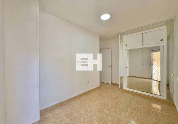 Wiederverkauf - Wohnung - Torrevieja - Centro