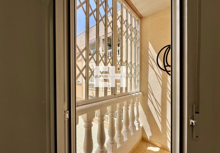 Wiederverkauf - Wohnung - Torrevieja - Centro