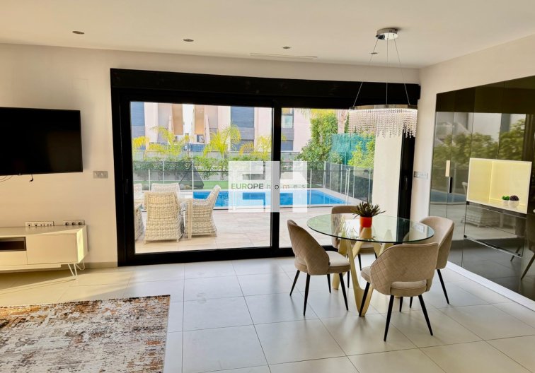 Revente - villa - Rojales - Cuidad Quesada