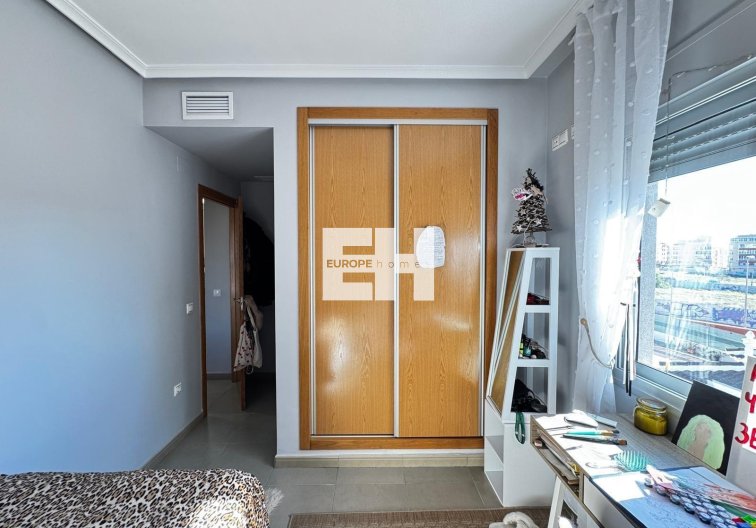 Wiederverkauf - Wohnung - Torrevieja - Playa del Cura