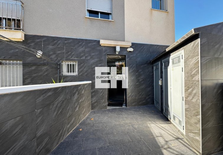 Wiederverkauf - Wohnung - Torrevieja - Playa del Cura