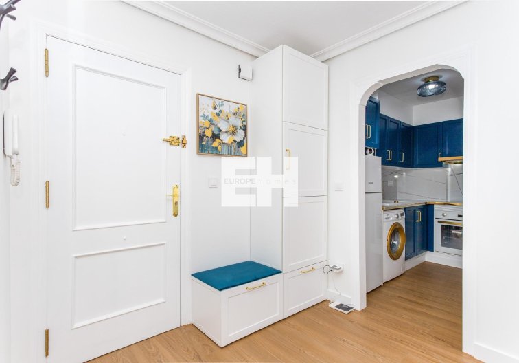 Wiederverkauf - Wohnung - Torrevieja - Centro