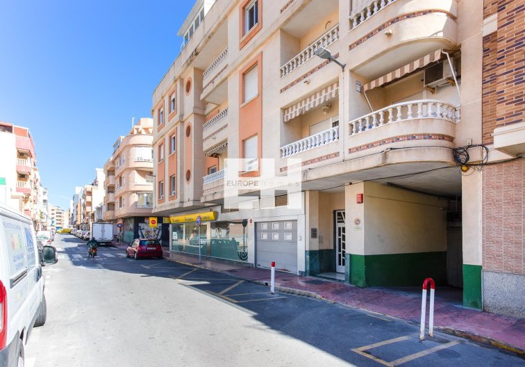 Wiederverkauf - Wohnung - Torrevieja - Centro