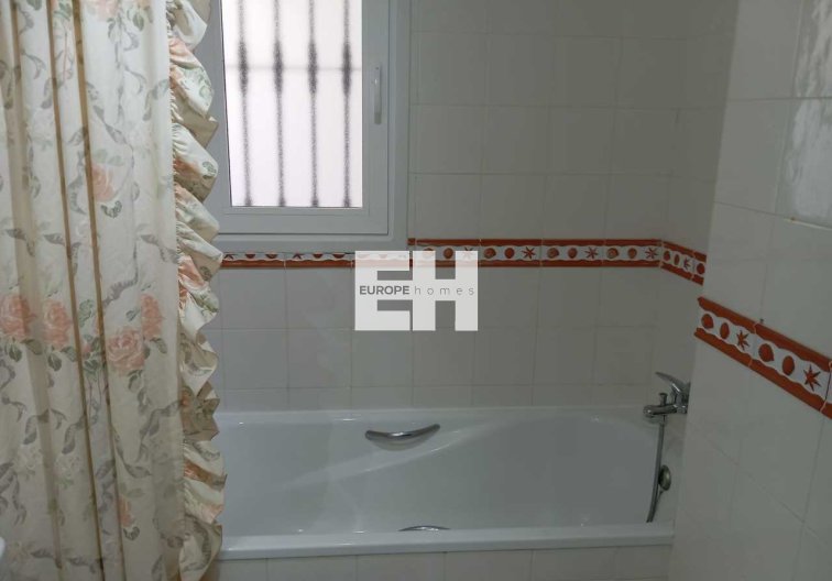Segunda mano - Apartamento  - Villamartin - Costa Blanca