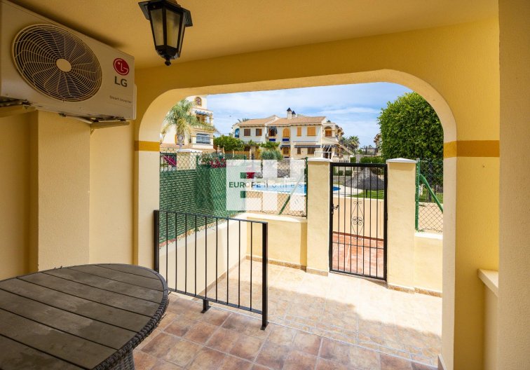 Revente - Bungalow - Torrevieja - Torre La Mata