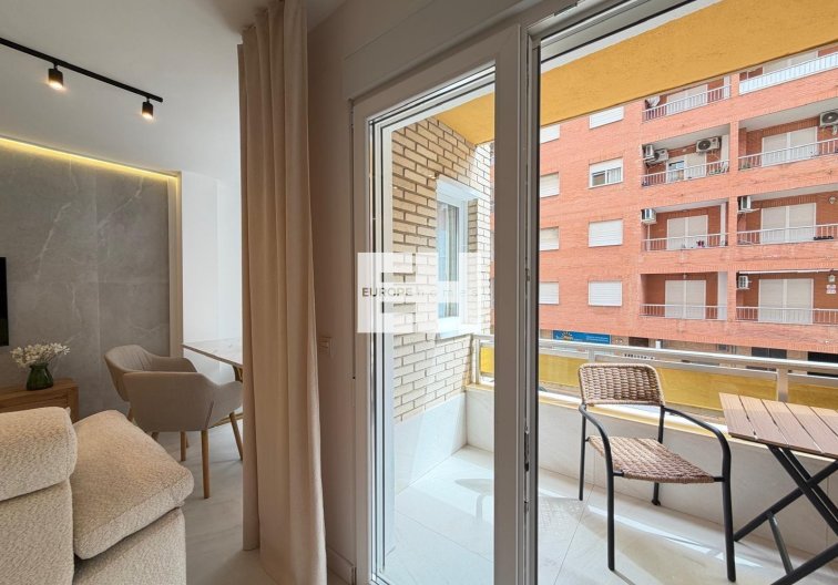 Wiederverkauf - Wohnung - Torrevieja - Playa del Cura