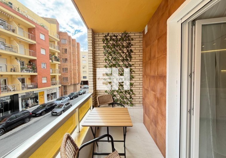 Wiederverkauf - Wohnung - Torrevieja - Playa del Cura