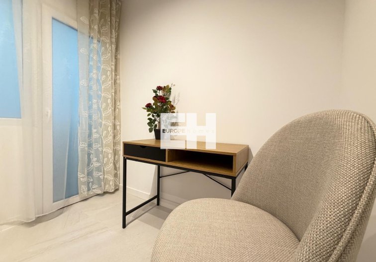 Wiederverkauf - Wohnung - Torrevieja - Playa del Cura