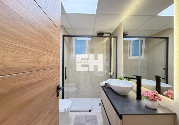 Wiederverkauf - Wohnung - Torrevieja - Playa del Cura