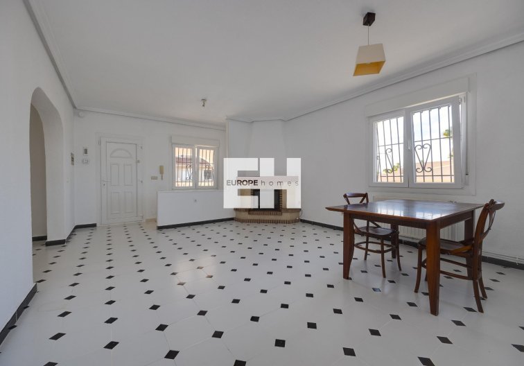 Wiederverkauf - villa - Torrevieja - La Siesta - El Salado - Torreta