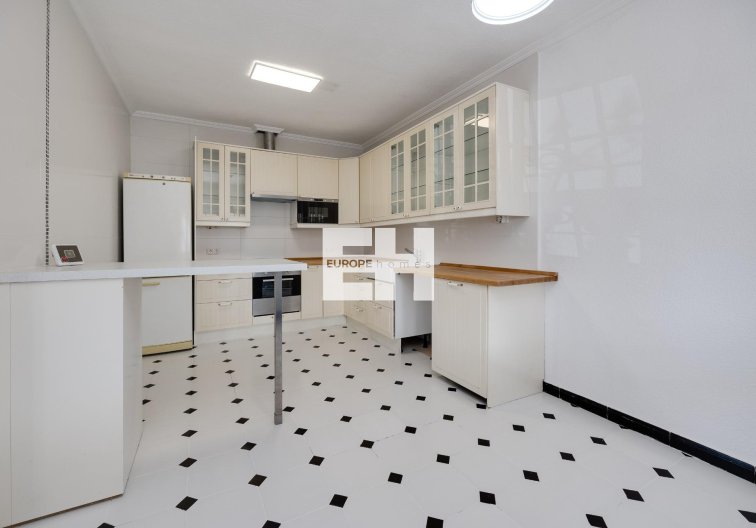 Wiederverkauf - villa - Torrevieja - La Siesta - El Salado - Torreta