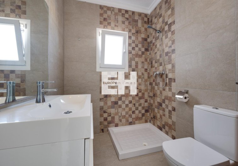 Wiederverkauf - villa - Torrevieja - La Siesta - El Salado - Torreta