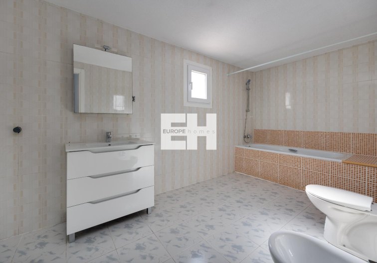 Wiederverkauf - villa - Torrevieja - La Siesta - El Salado - Torreta