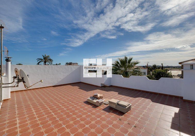 Wiederverkauf - villa - Torrevieja - La Siesta - El Salado - Torreta