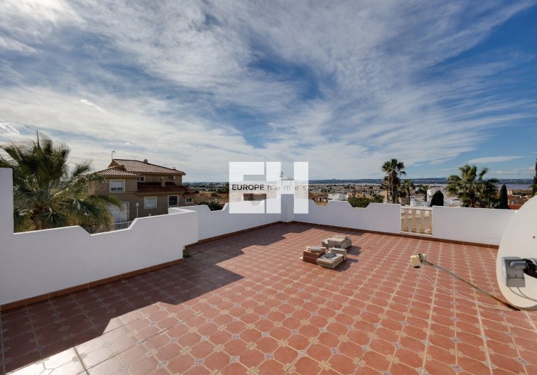 Wiederverkauf - villa - Torrevieja - La Siesta - El Salado - Torreta