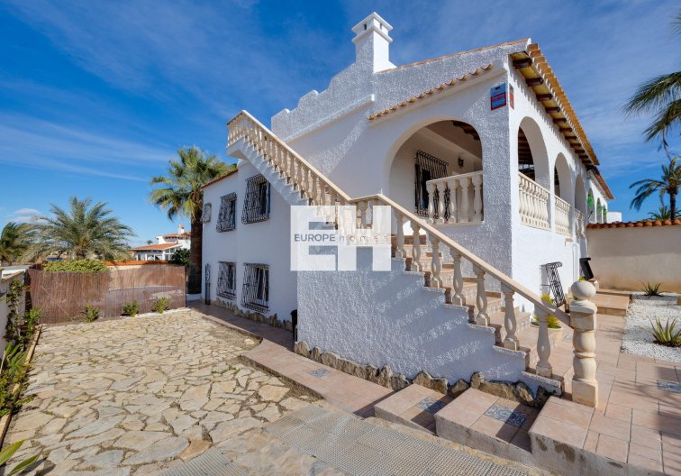 Wiederverkauf - villa - Torrevieja - La Siesta - El Salado - Torreta