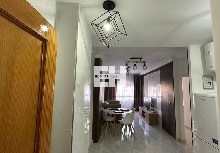 Segunda mano - Apartamento  - Torrevieja