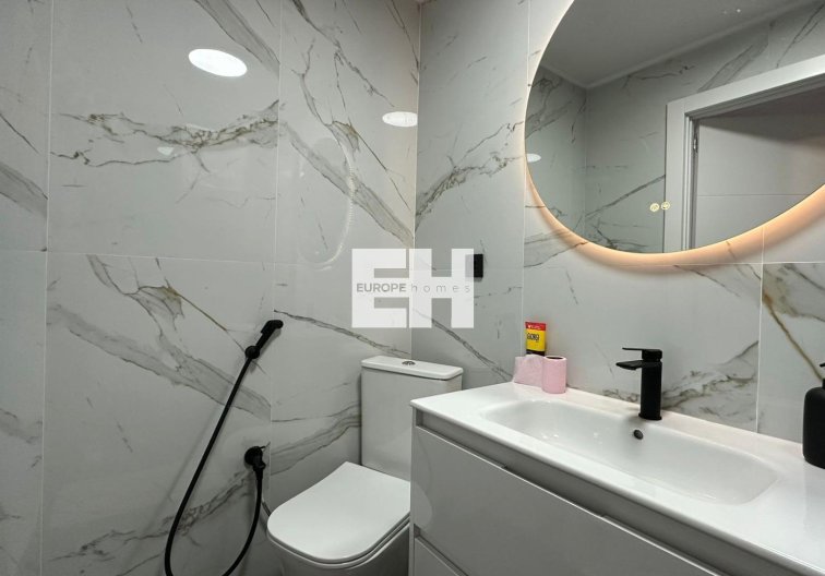 Segunda mano - Apartamento  - Torrevieja