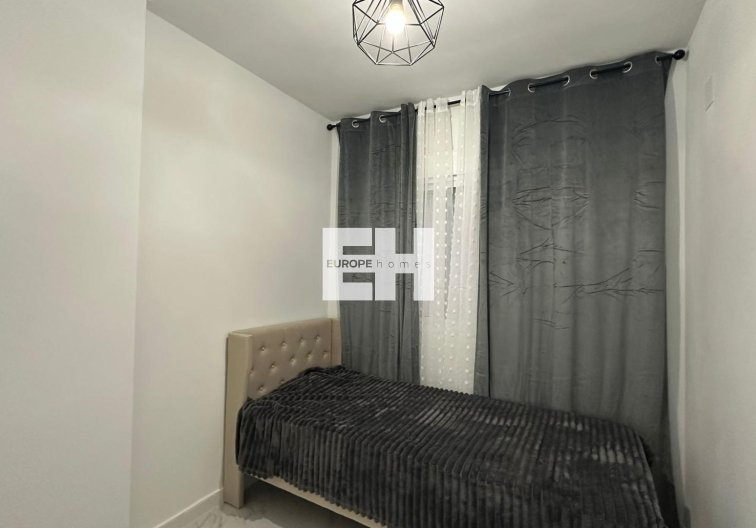 Segunda mano - Apartamento  - Torrevieja