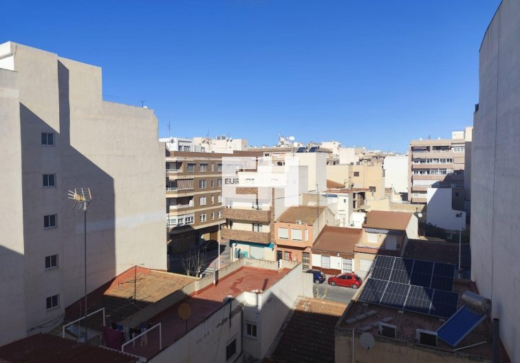 Wiederverkauf - Wohnung - Torrevieja - Centro