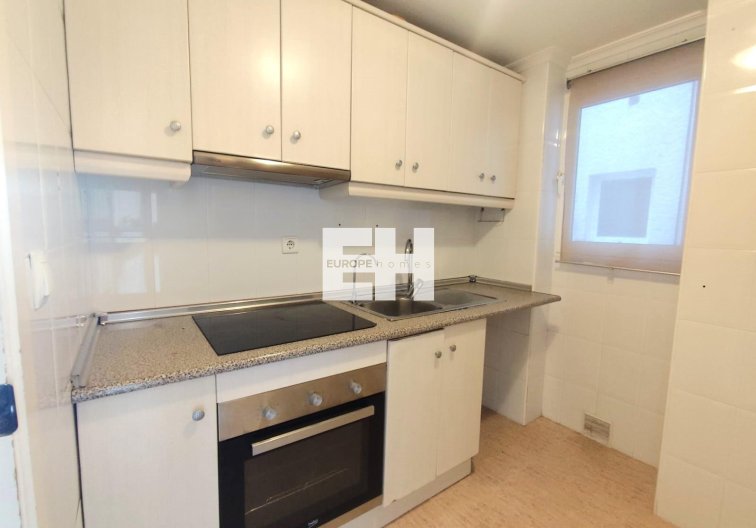 Wiederverkauf - Wohnung - Torrevieja - Centro