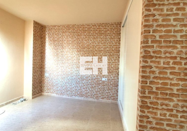 Wiederverkauf - Wohnung - Torrevieja - Centro