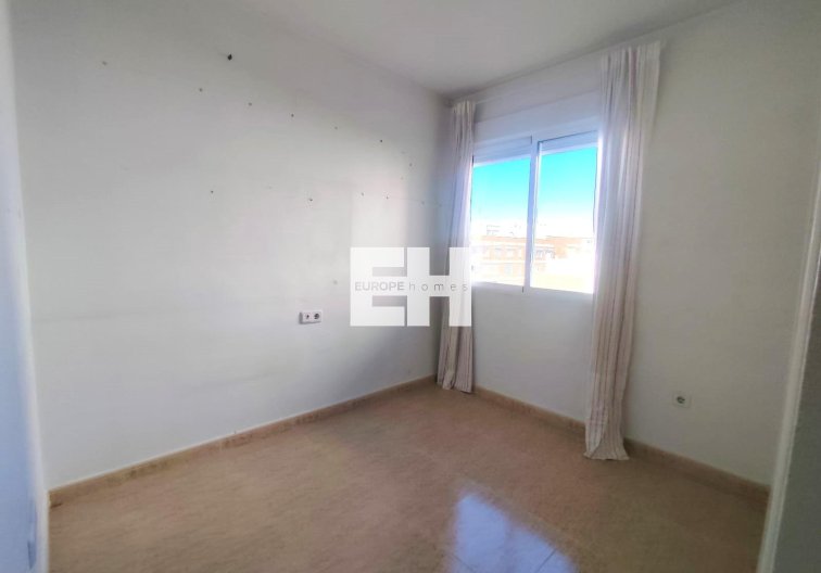 Wiederverkauf - Wohnung - Torrevieja - Centro