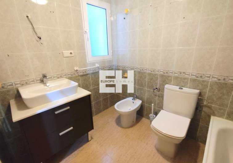 Wiederverkauf - Wohnung - Torrevieja - Centro