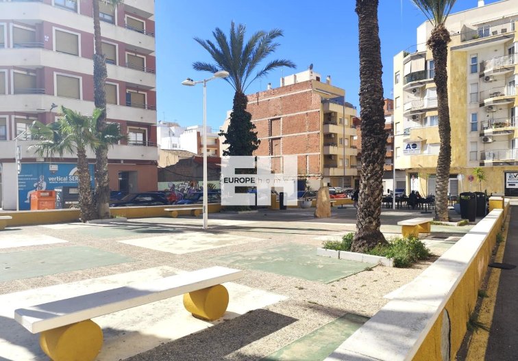 Wiederverkauf - Wohnung - Torrevieja - Centro