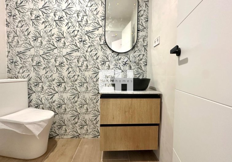 Revente - Appartement - Torrevieja - Centro