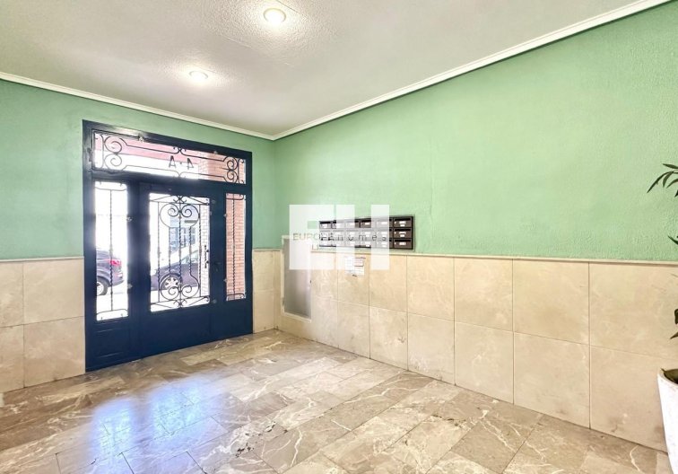 Revente - Appartement - Torrevieja - Centro