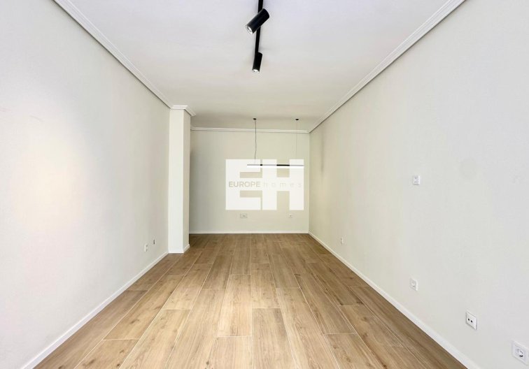 Revente - Appartement - Torrevieja - Centro