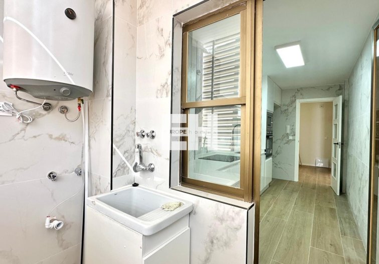 Revente - Appartement - Torrevieja - Centro