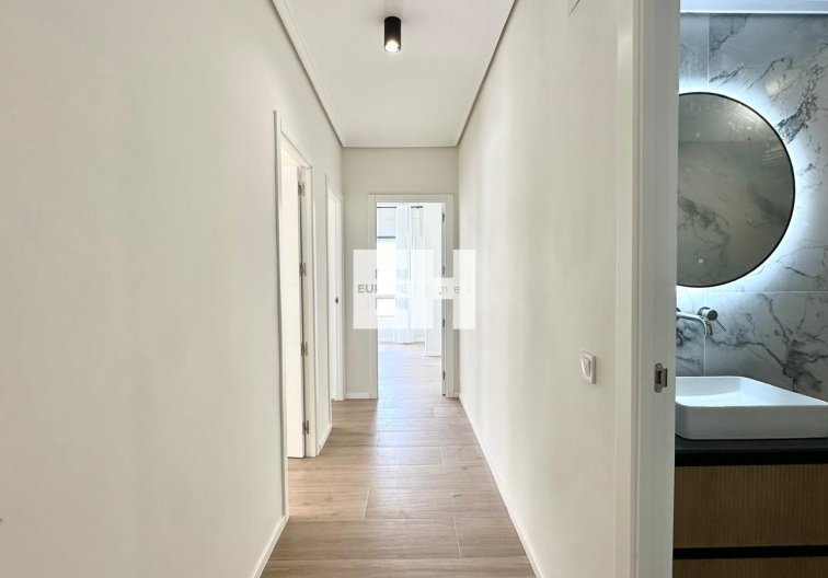 Revente - Appartement - Torrevieja - Centro