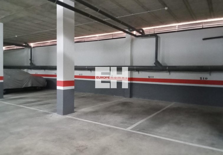 Segunda mano - Apartamento  - Torrevieja - Estacion De Autobuses