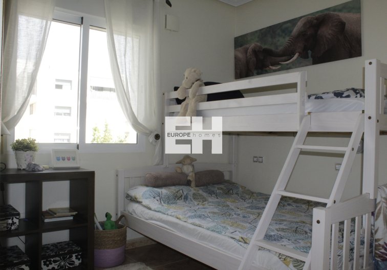 Revente - villa - Orihuela Costa - Costa Blanca