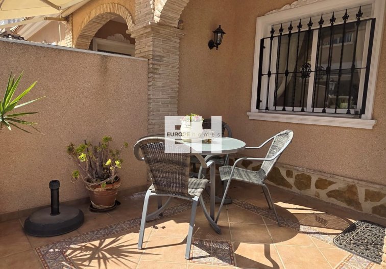 Revente - villa - Orihuela Costa - Costa Blanca